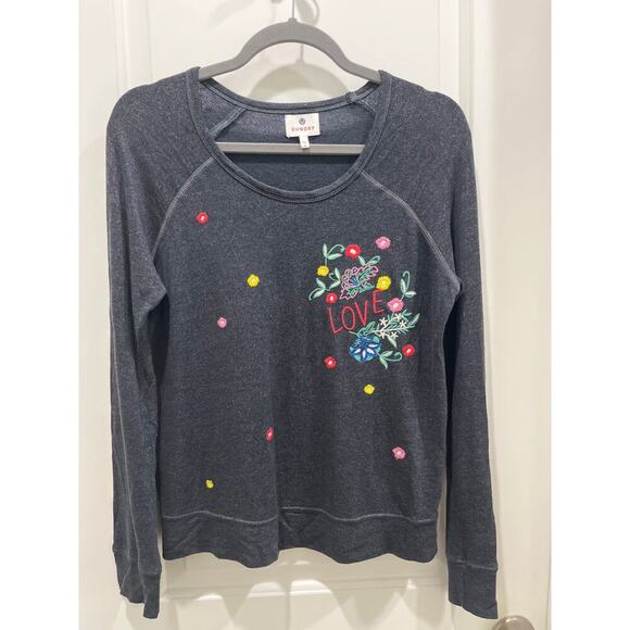 SUNDRY Floral Embroidered Sweatshirt In Black Sz 0 - XS - Picture 2 of 8